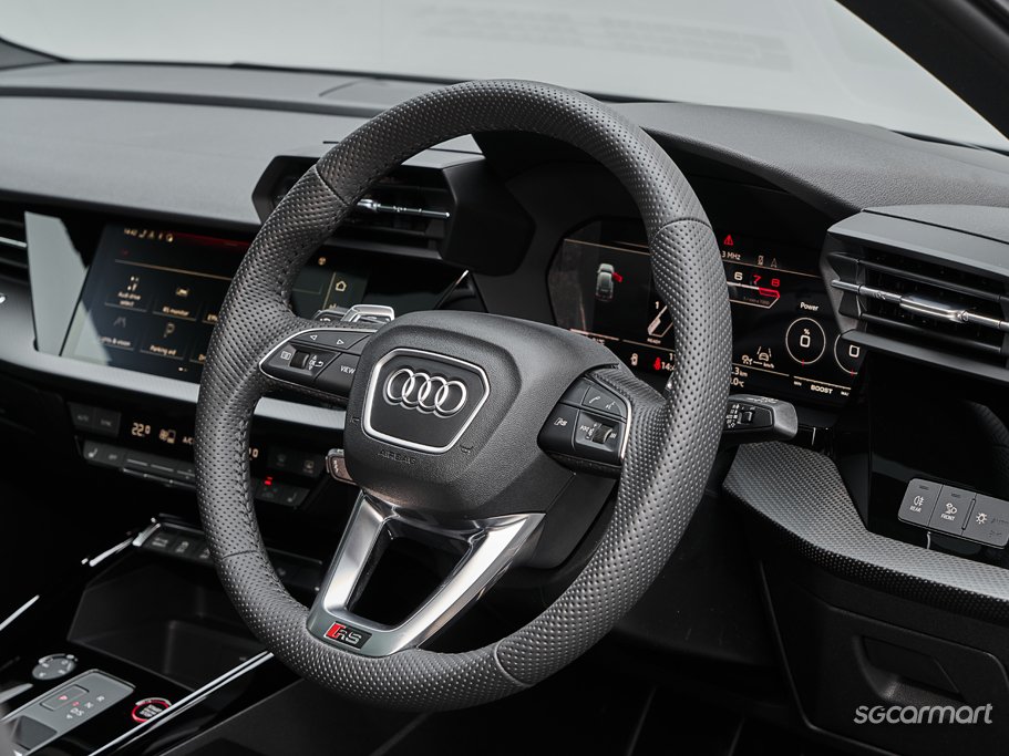 https://i.i-sgcm.com/new_cars/cars/21581/21581_g30