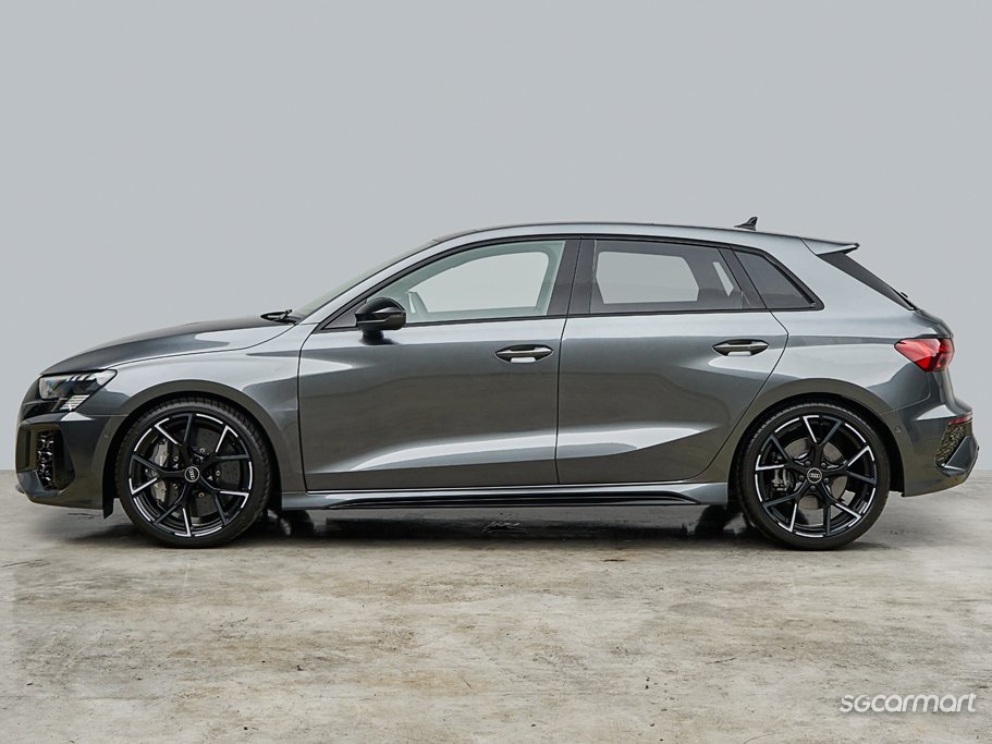 https://i.i-sgcm.com/new_cars/cars/21581/21581_g4