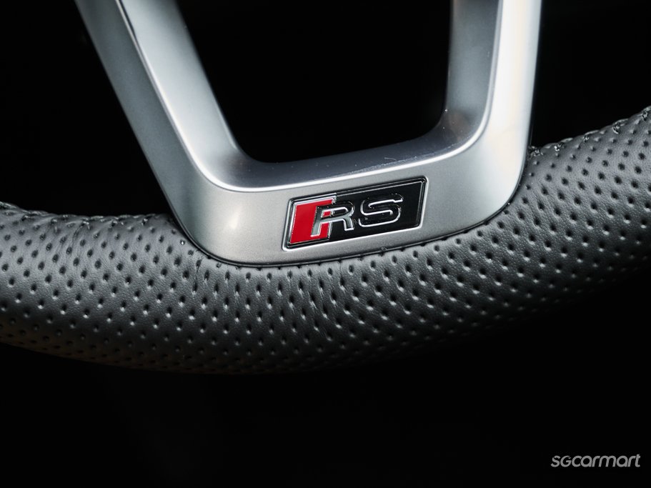 https://i.i-sgcm.com/new_cars/cars/21581/21581_g53