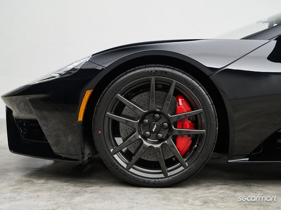 https://i.i-sgcm.com/new_cars/cars/21583/21583_g12