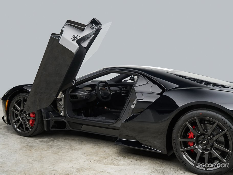 https://i.i-sgcm.com/new_cars/cars/21583/21583_g15