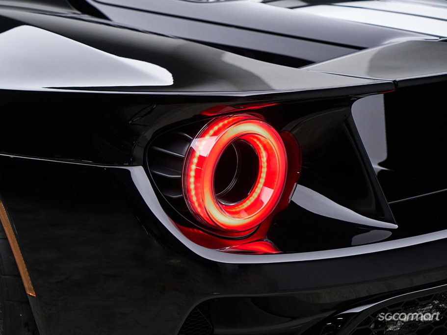 https://i.i-sgcm.com/new_cars/cars/21583/21583_g20