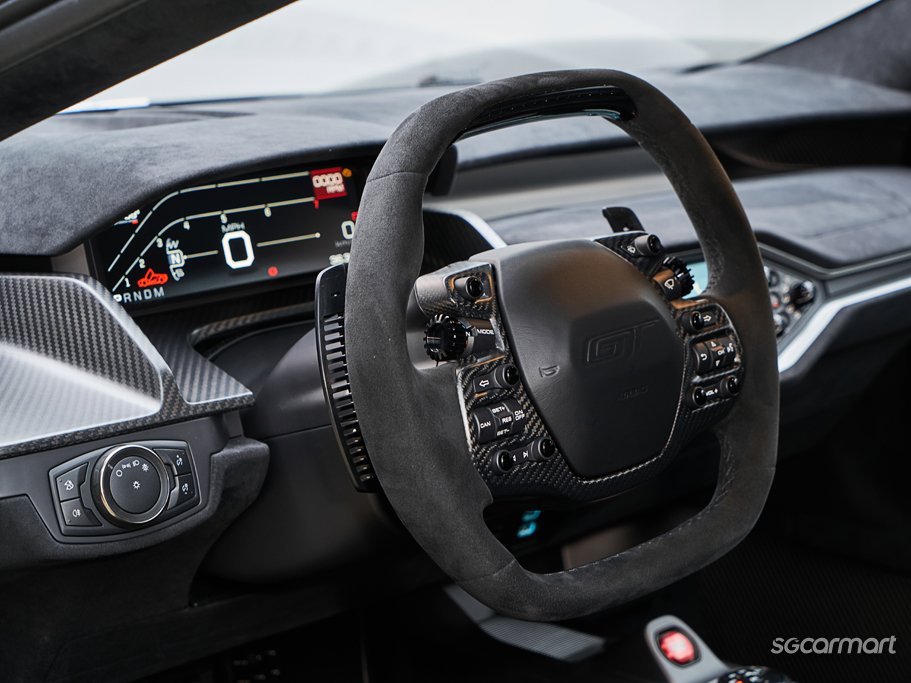 https://i.i-sgcm.com/new_cars/cars/21583/21583_g26