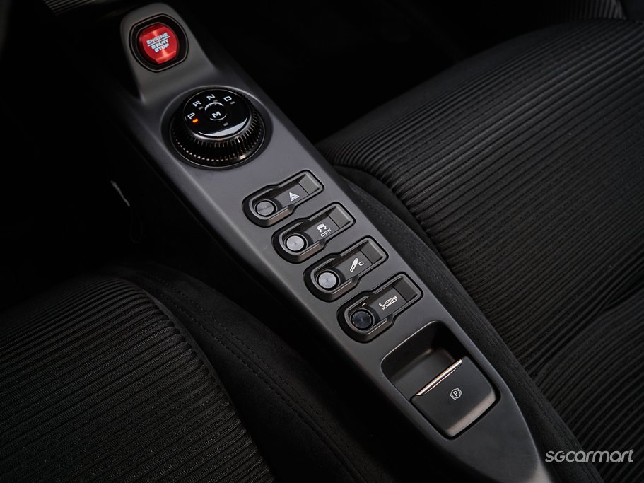 https://i.i-sgcm.com/new_cars/cars/21583/21583_g35