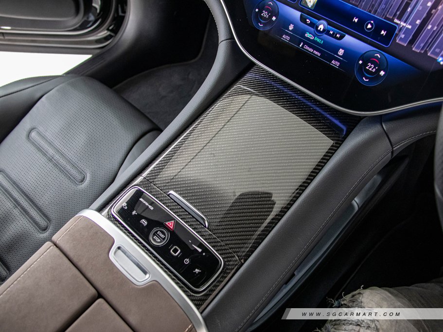 https://i.i-sgcm.com/new_cars/cars/21584/21584_g105