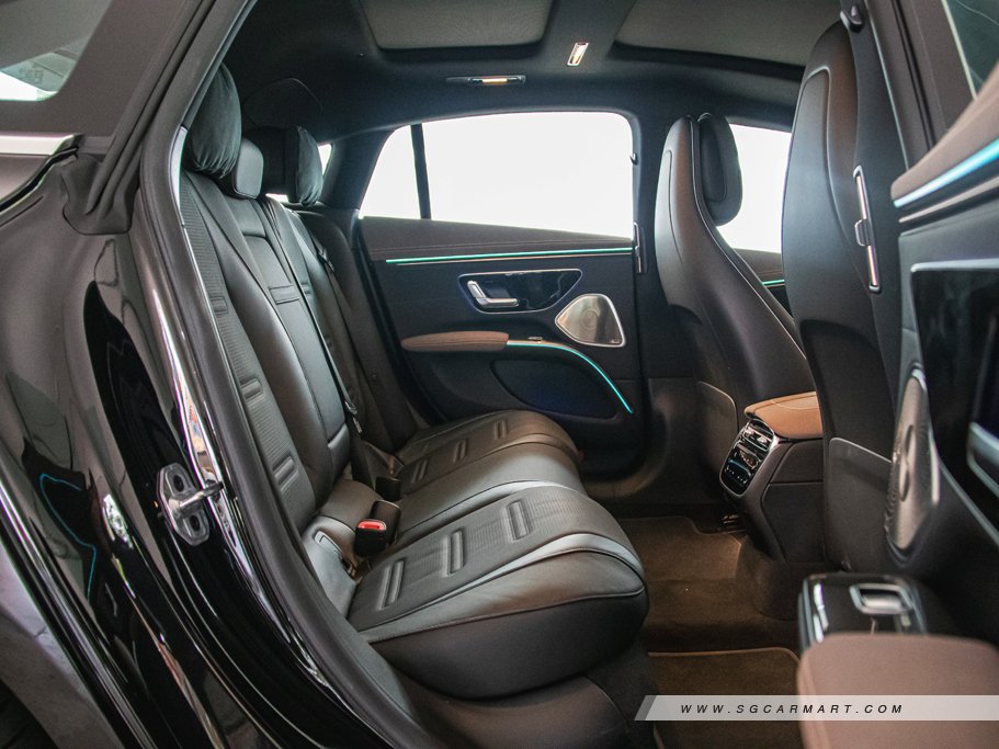 https://i.i-sgcm.com/new_cars/cars/21584/21584_g116