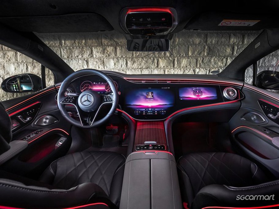 https://i.i-sgcm.com/new_cars/cars/21584/21584_g15