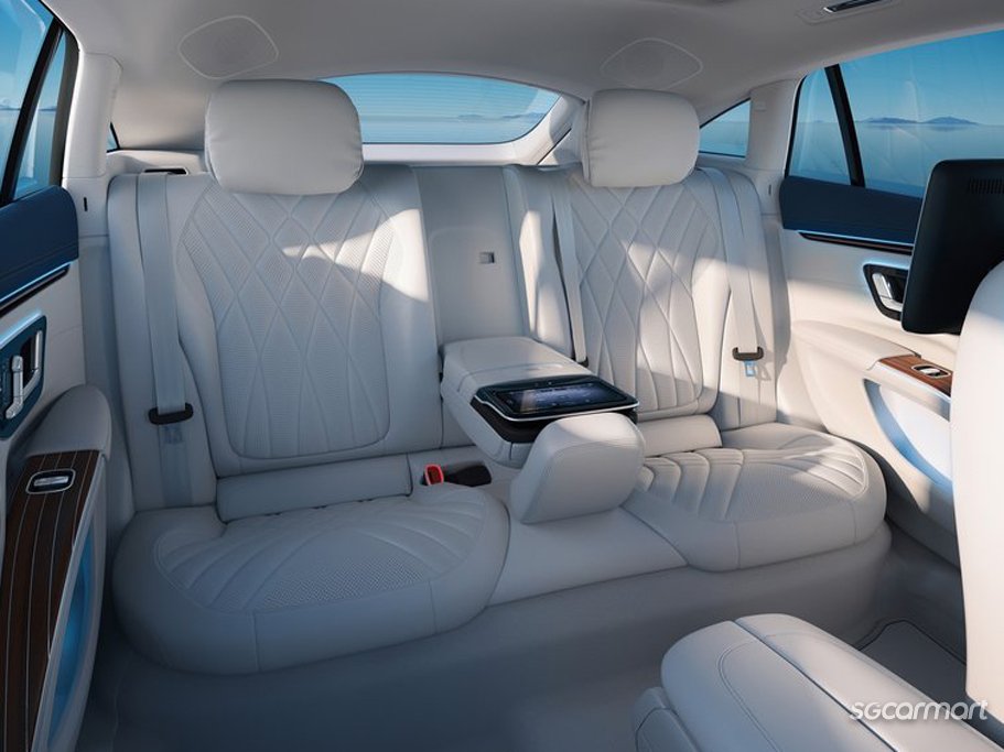 https://i.i-sgcm.com/new_cars/cars/21584/21584_g32