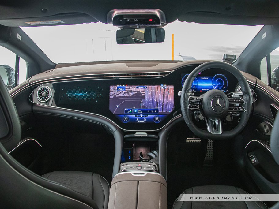 https://i.i-sgcm.com/new_cars/cars/21584/21584_g83