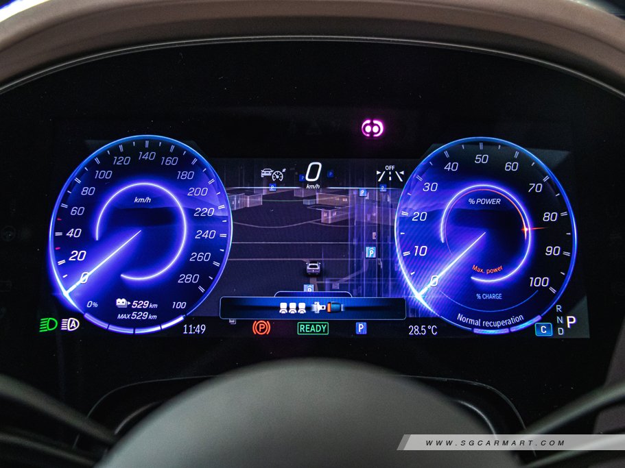 https://i.i-sgcm.com/new_cars/cars/21584/21584_g85