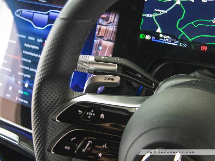 https://i.i-sgcm.com/new_cars/cars/21584/21584_g94