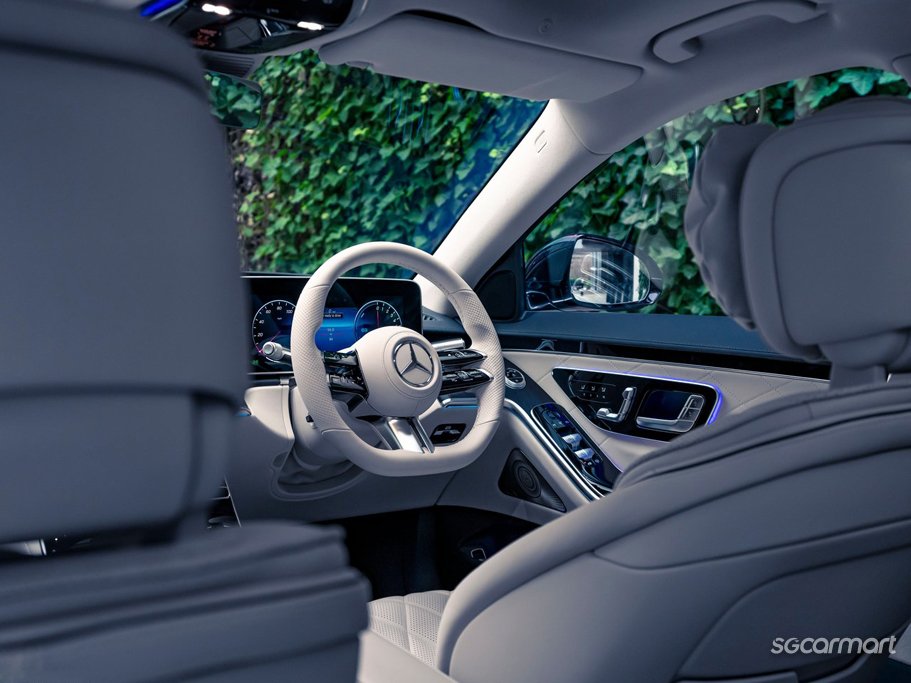 https://i.i-sgcm.com/new_cars/cars/21585/21585_g25