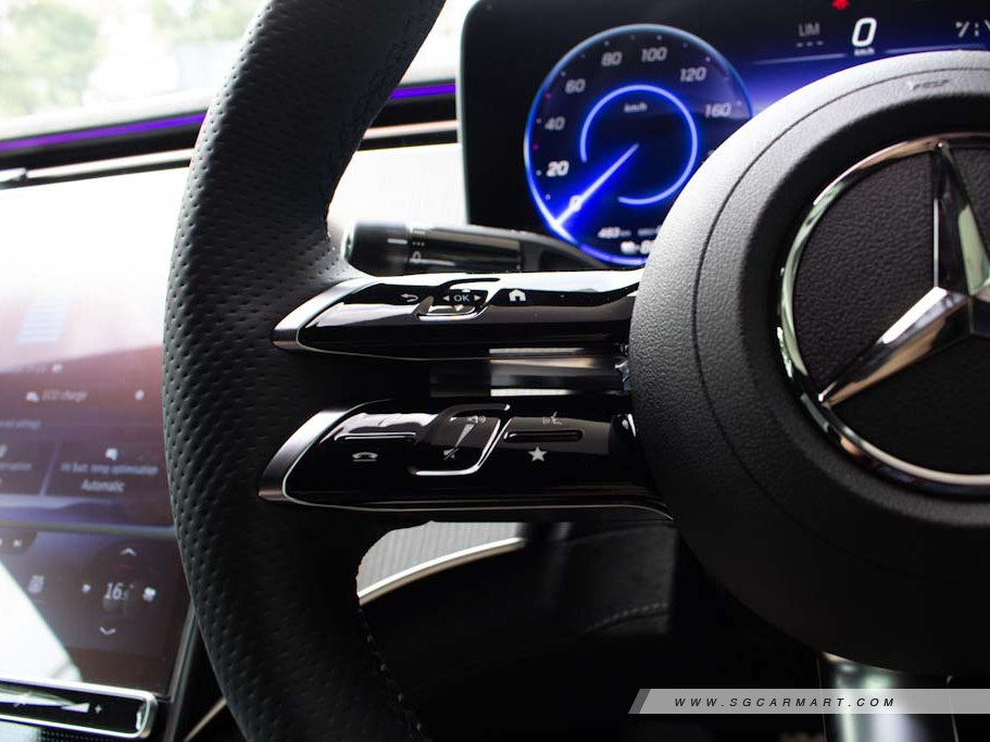 https://i.i-sgcm.com/new_cars/cars/21586/21586_g108