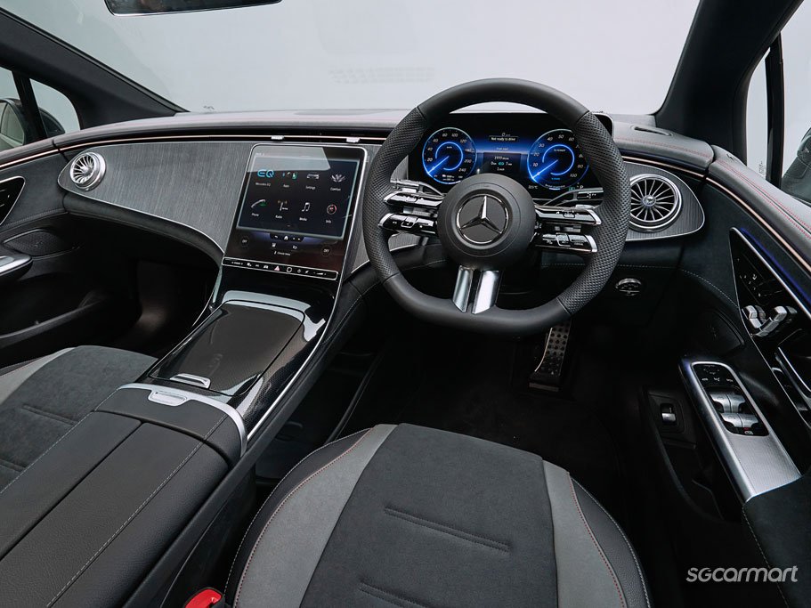 https://i.i-sgcm.com/new_cars/cars/21586/21586_g23