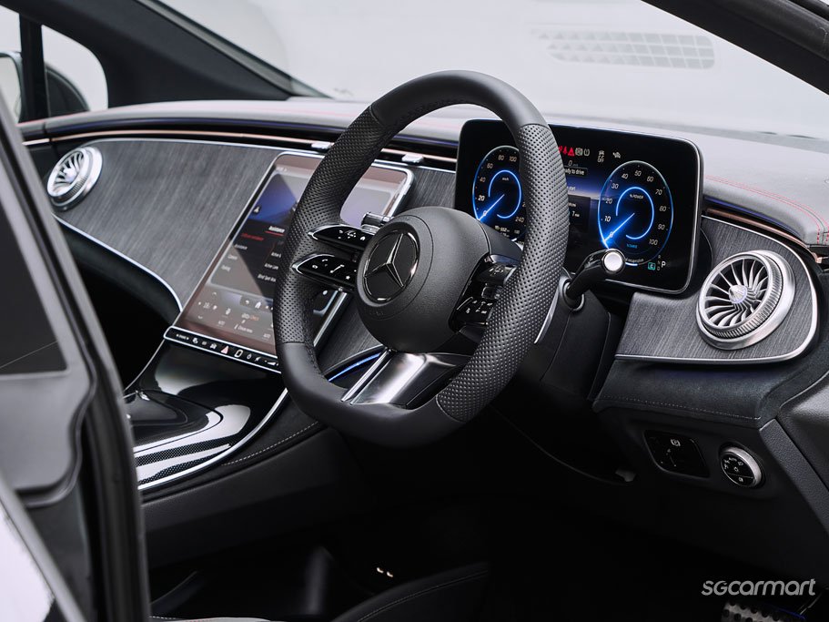 https://i.i-sgcm.com/new_cars/cars/21586/21586_g26