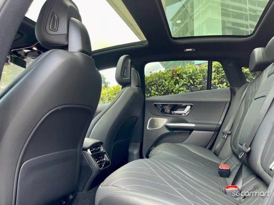 https://i.i-sgcm.com/new_cars/cars/21586/21586_g63