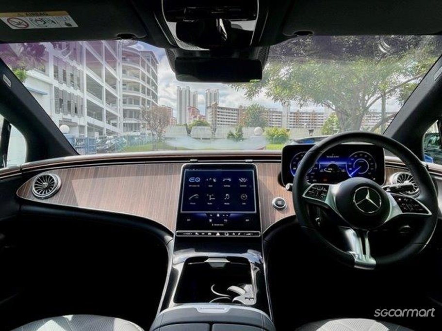 https://i.i-sgcm.com/new_cars/cars/21586/21586_g64