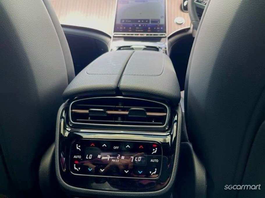 https://i.i-sgcm.com/new_cars/cars/21586/21586_g71