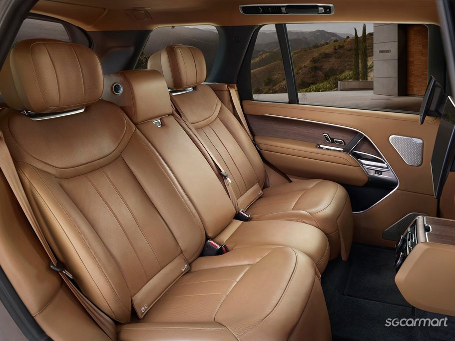 https://i.i-sgcm.com/new_cars/cars/21587/21587_g39