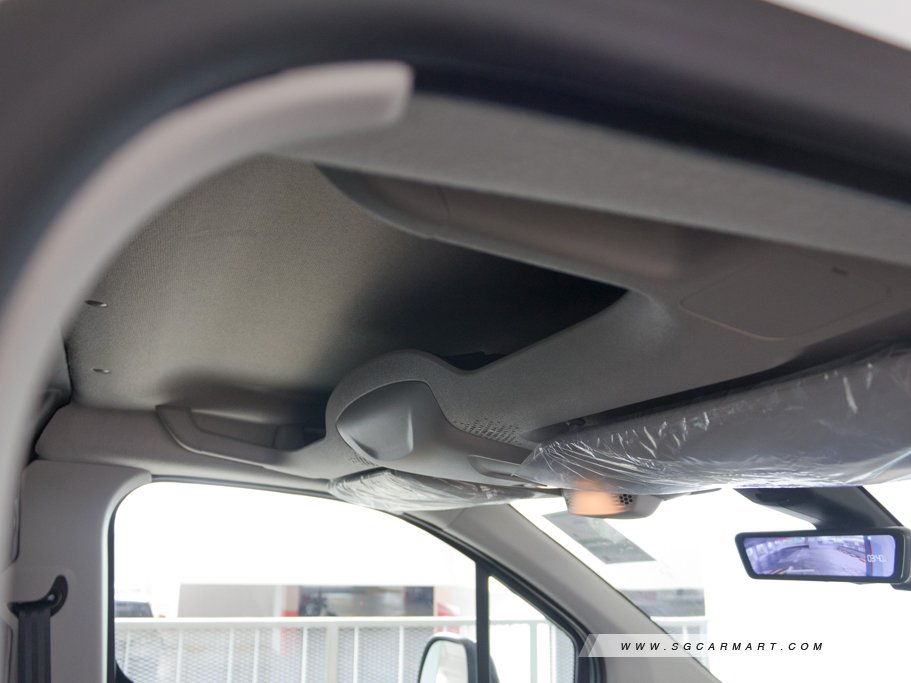 https://i.i-sgcm.com/new_cars/cars/21588/21588_g52