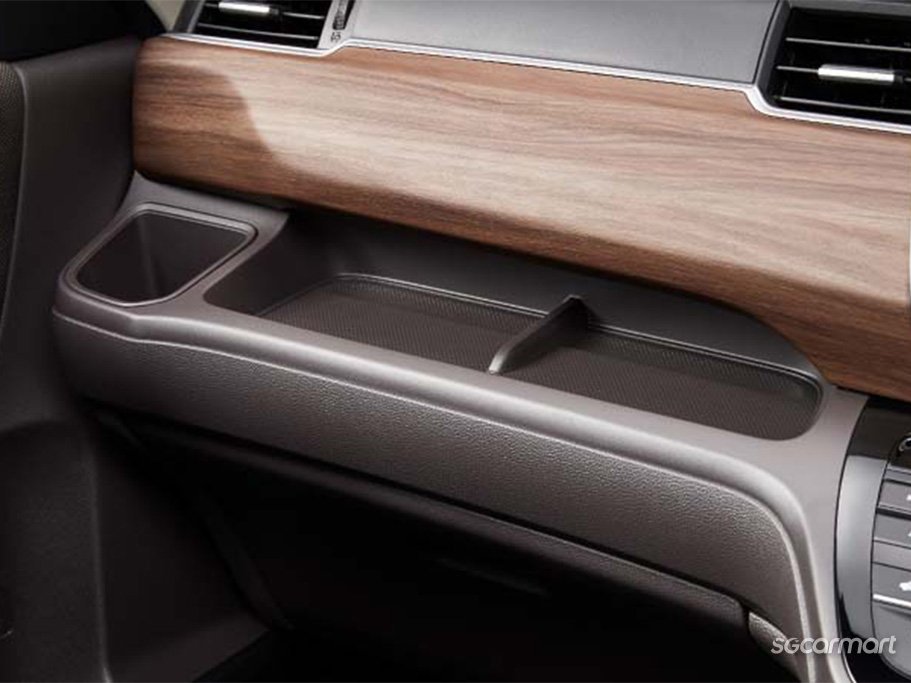 https://i.i-sgcm.com/new_cars/cars/21589/21589_g10