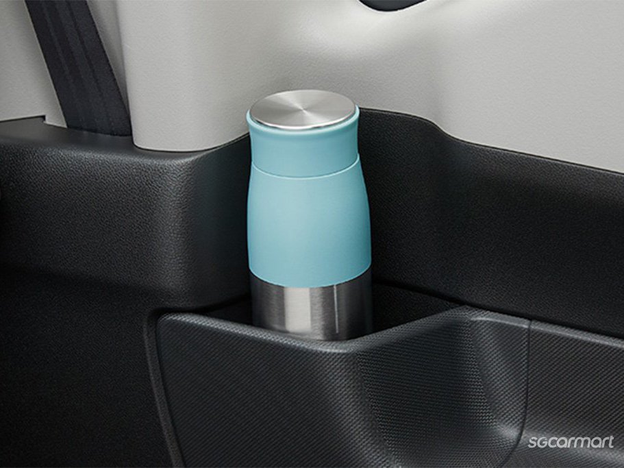 https://i.i-sgcm.com/new_cars/cars/21589/21589_g12