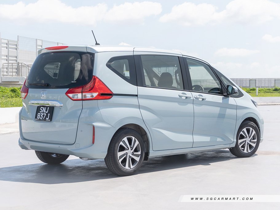 https://i.i-sgcm.com/new_cars/cars/21589/21589_g14