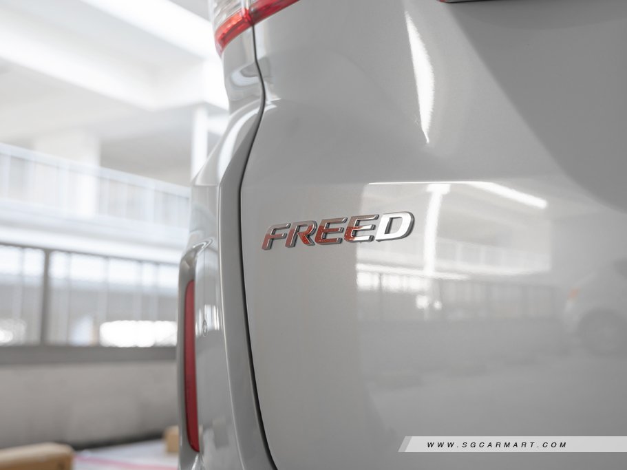 https://i.i-sgcm.com/new_cars/cars/21589/21589_g19