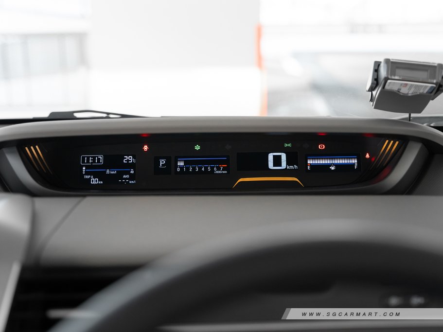 https://i.i-sgcm.com/new_cars/cars/21589/21589_g25