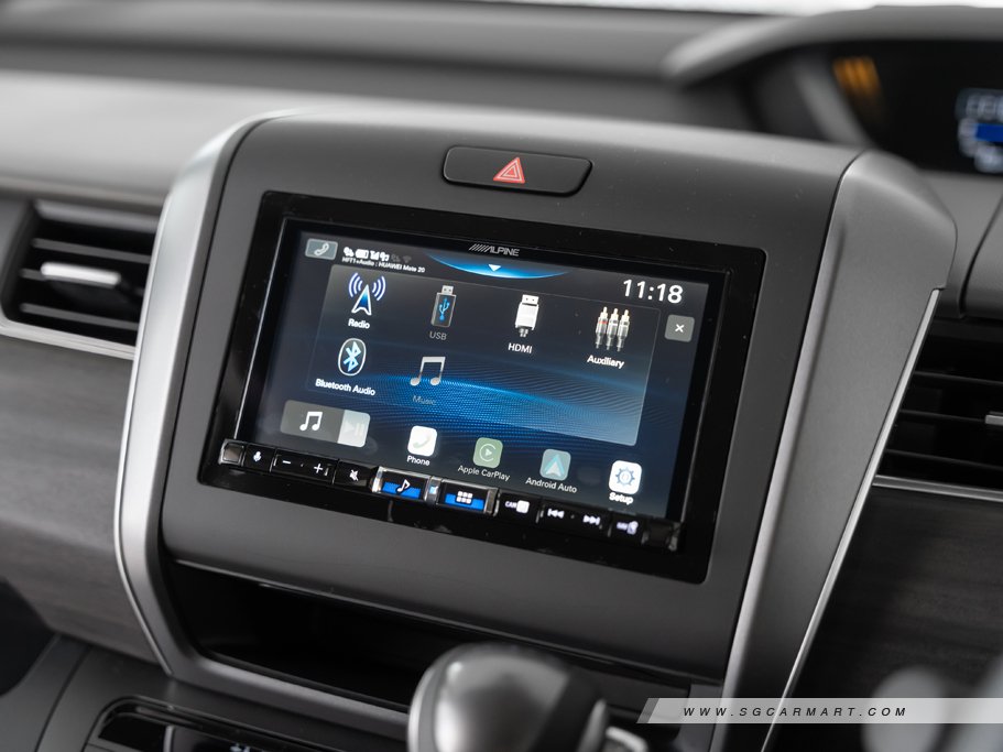https://i.i-sgcm.com/new_cars/cars/21589/21589_g30
