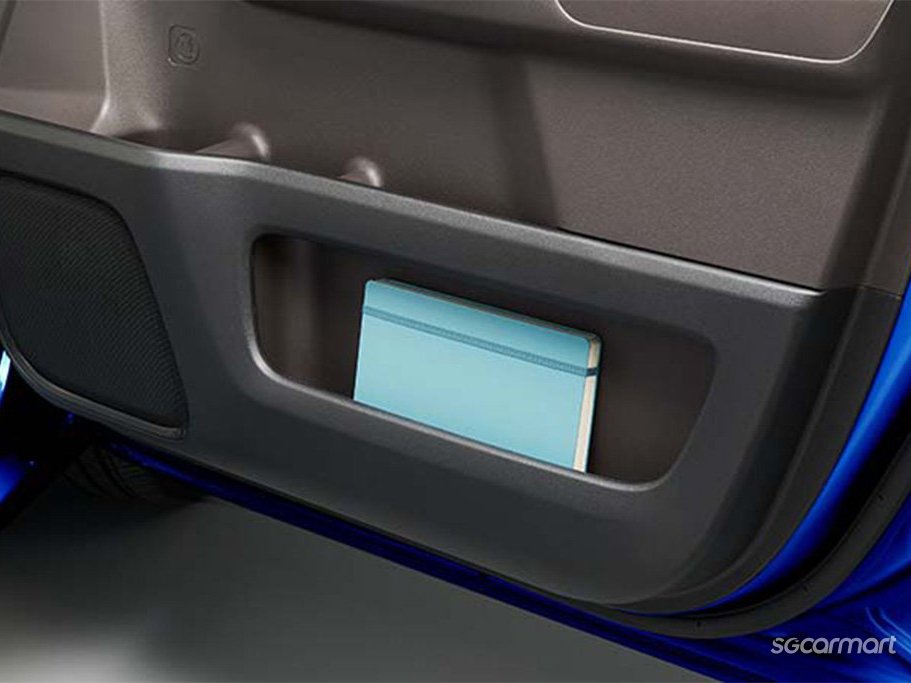 https://i.i-sgcm.com/new_cars/cars/21589/21589_g8
