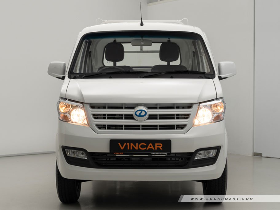 https://i.i-sgcm.com/new_cars/cars/21599/21599_g3