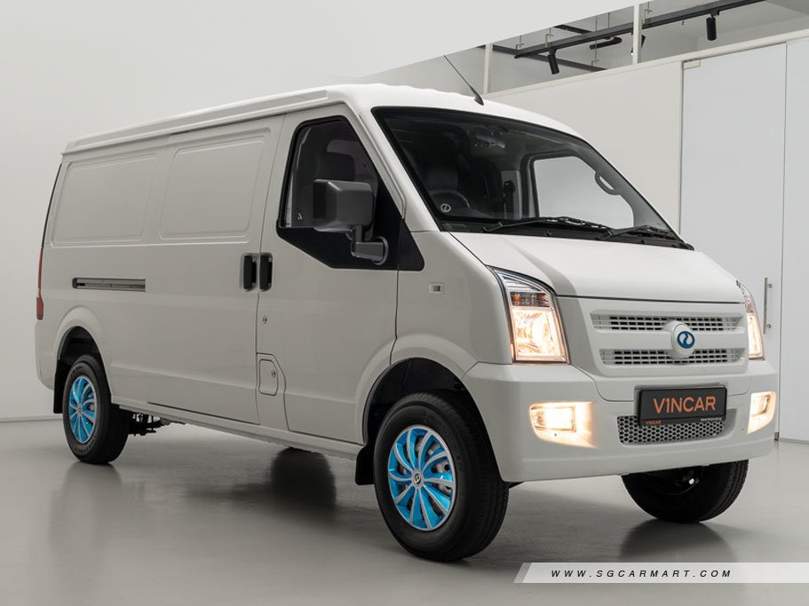 https://i.i-sgcm.com/new_cars/cars/21600/21600_g1