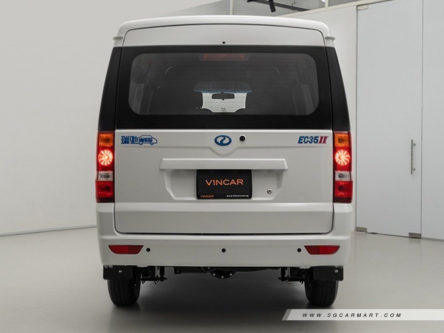 https://i.i-sgcm.com/new_cars/cars/21600/21600_g6