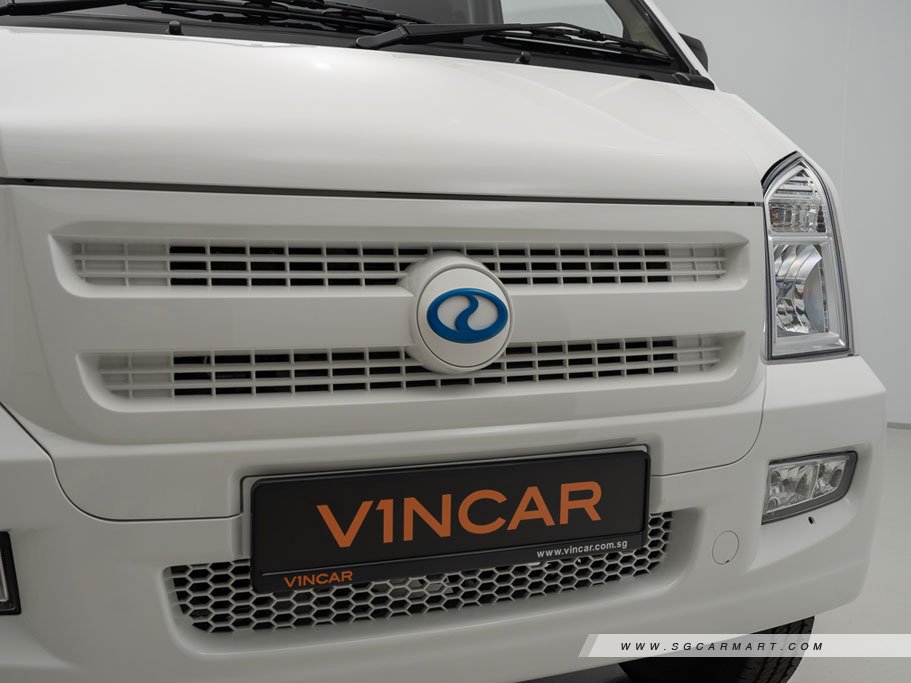 https://i.i-sgcm.com/new_cars/cars/21600/21600_g8