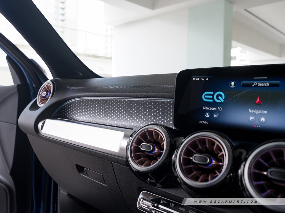 https://i.i-sgcm.com/new_cars/cars/21601/21601_g104