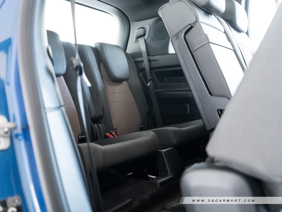 https://i.i-sgcm.com/new_cars/cars/21601/21601_g109