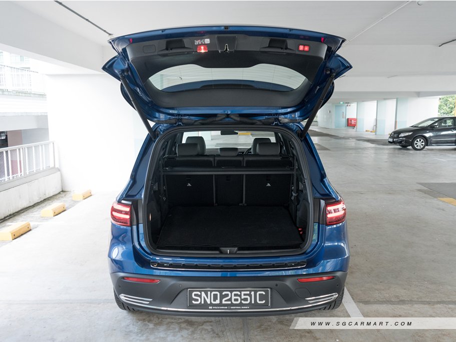 https://i.i-sgcm.com/new_cars/cars/21601/21601_g111