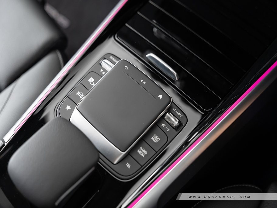 https://i.i-sgcm.com/new_cars/cars/21601/21601_g59