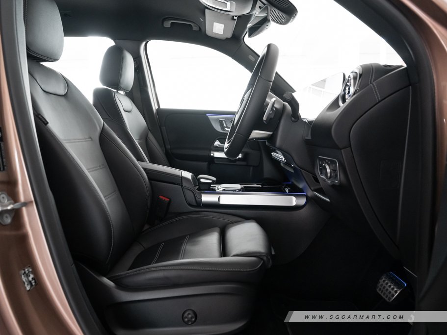 https://i.i-sgcm.com/new_cars/cars/21601/21601_g64