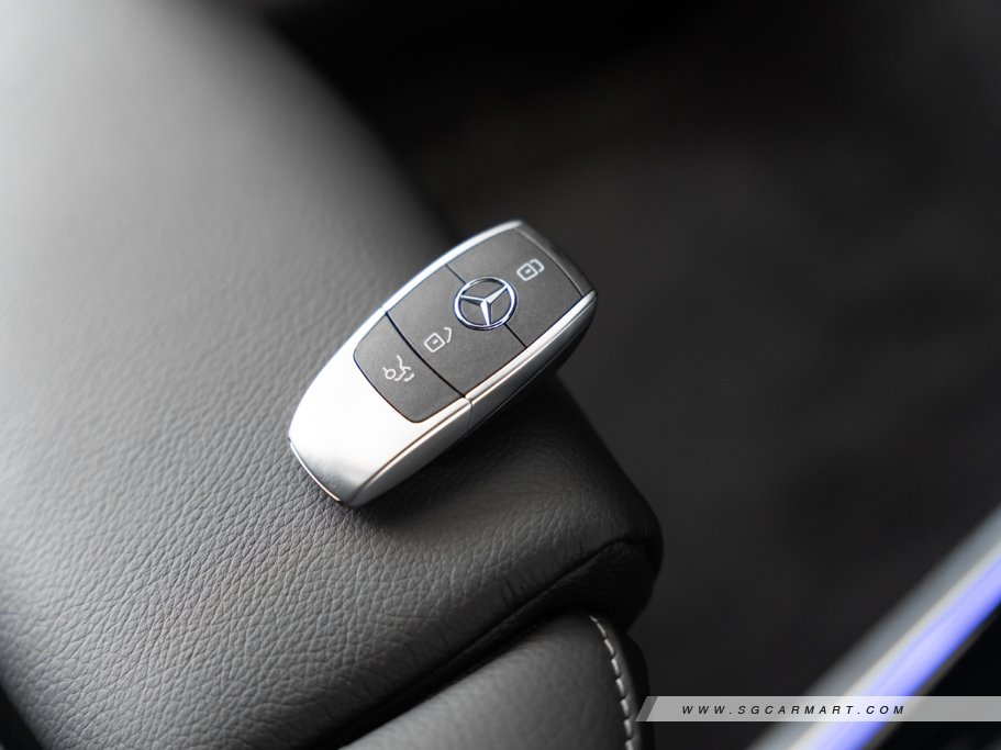 https://i.i-sgcm.com/new_cars/cars/21601/21601_g68