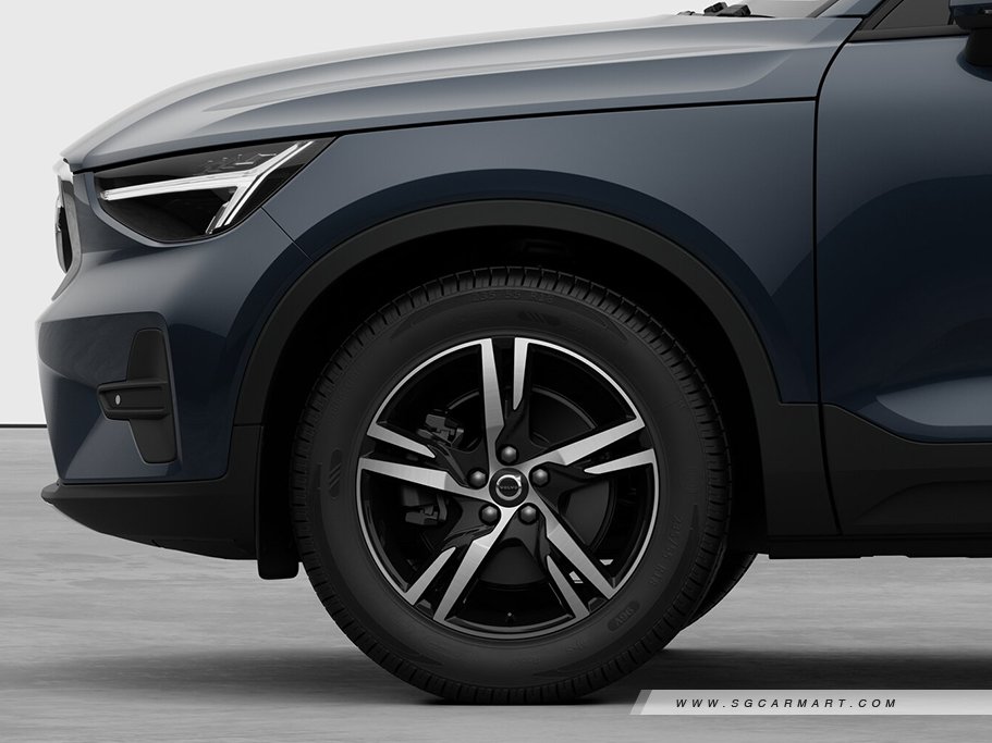 https://i.i-sgcm.com/new_cars/cars/21602/21602_g64