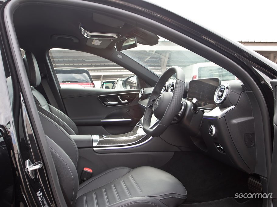https://i.i-sgcm.com/new_cars/cars/21603/21603_g16