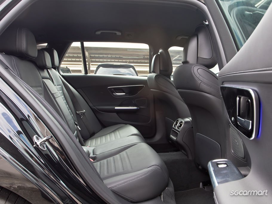 https://i.i-sgcm.com/new_cars/cars/21603/21603_g17