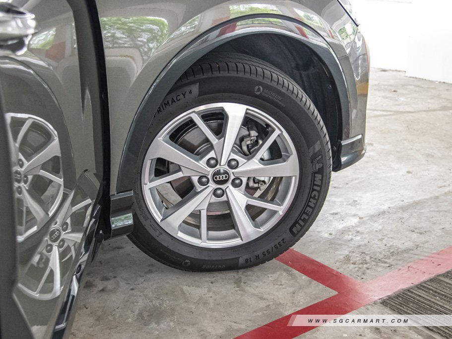 https://i.i-sgcm.com/new_cars/cars/21605/21605_g38
