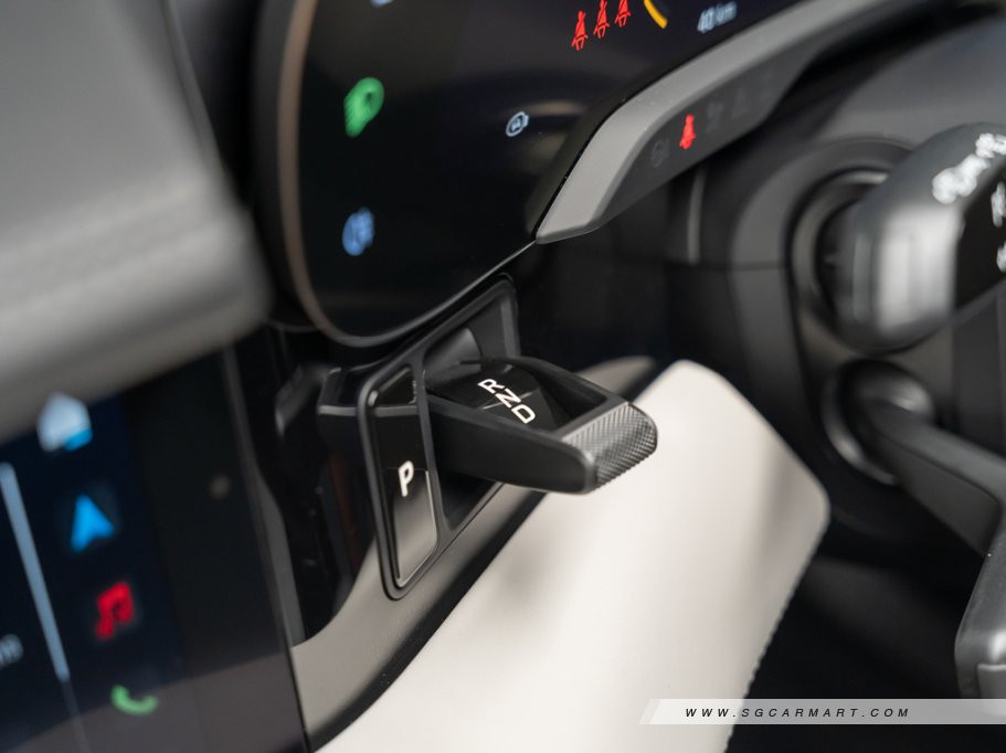 https://i.i-sgcm.com/new_cars/cars/21606/21606_g50