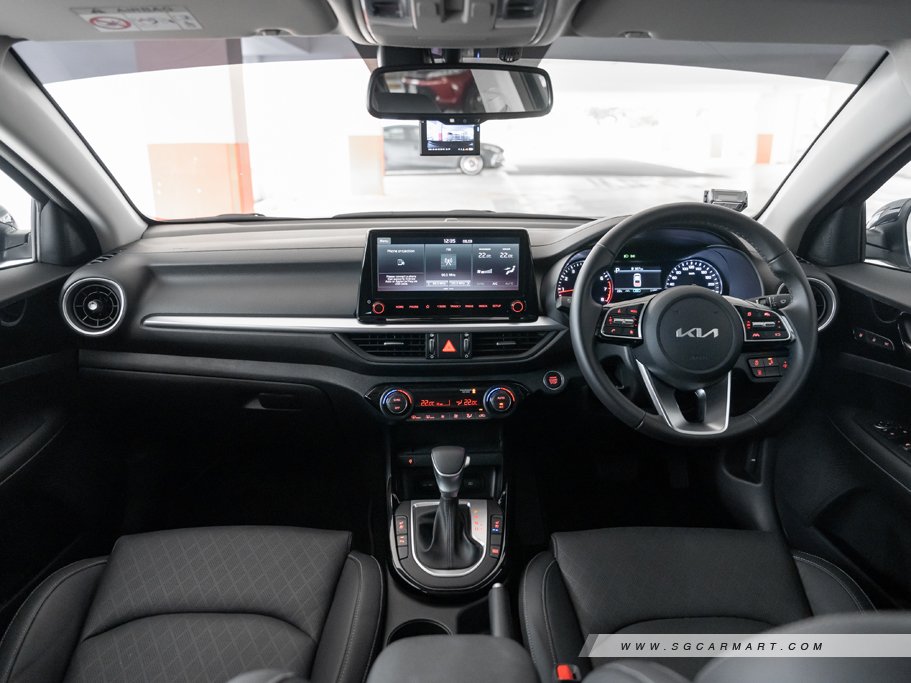 New Kia Cerato Smartstream Photos, Photo Gallery - Sgcarmart