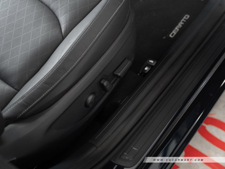 https://i.i-sgcm.com/new_cars/cars/21607/21607_g43