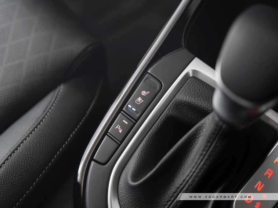 https://i.i-sgcm.com/new_cars/cars/21607/21607_g49