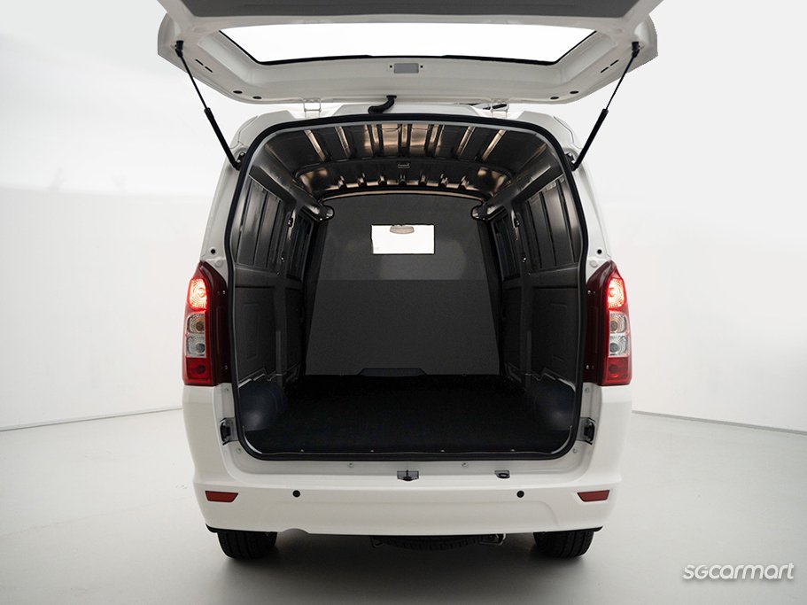 https://i.i-sgcm.com/new_cars/cars/21609/21609_g9